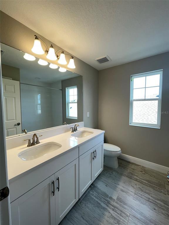 Building Photo - 5404 Tagalong Pl