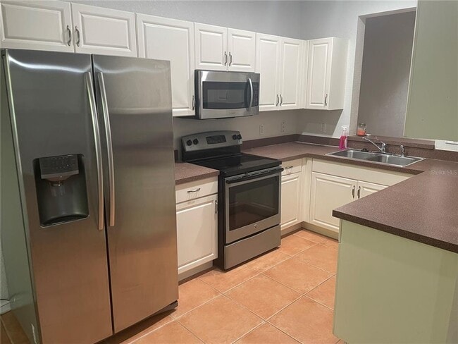 Building Photo - 6233 Ashbury Palms Dr
