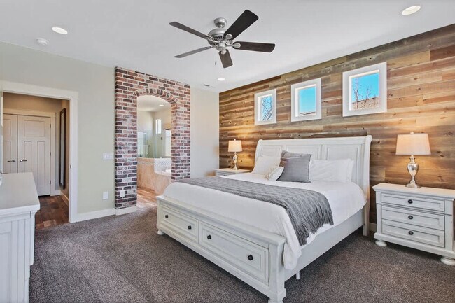 Building Photo - 3364 W 2490 S