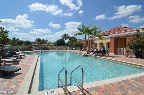 Building Photo - 13100 Bella Casa Cir