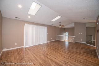 Building Photo - 174 Tulip Ln