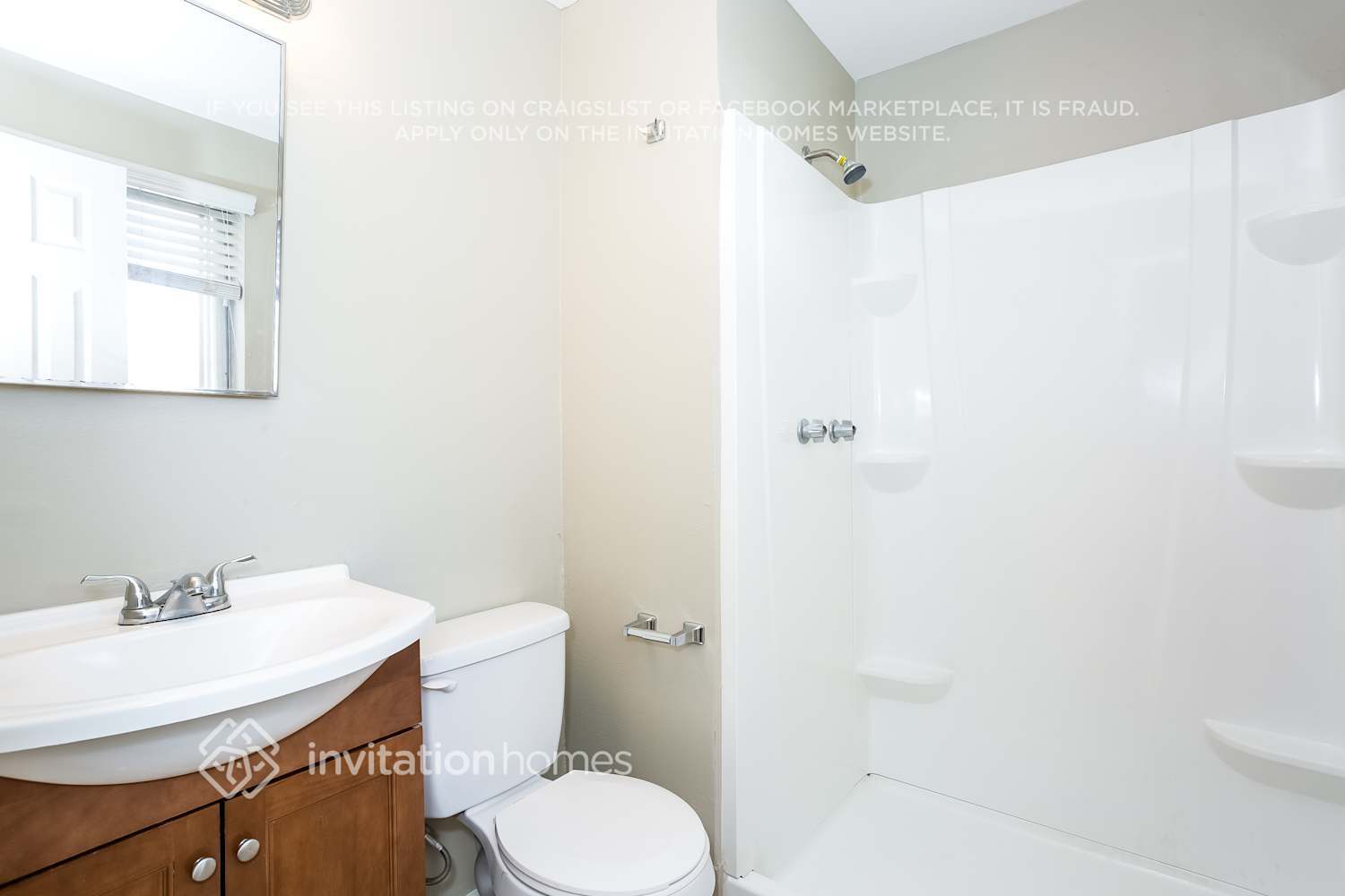 Building Photo - 6471 S Birch Cir