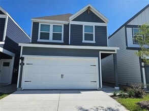 Building Photo - 213 Arbor Dr