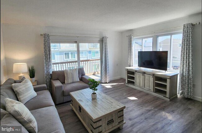 Building Photo - 11 91st St