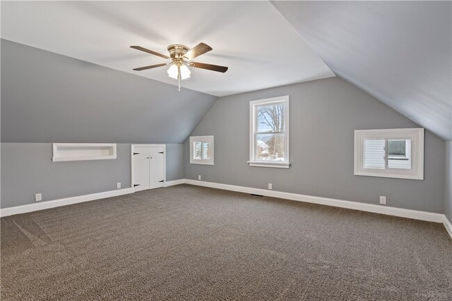 Building Photo - 747 Britton Rd