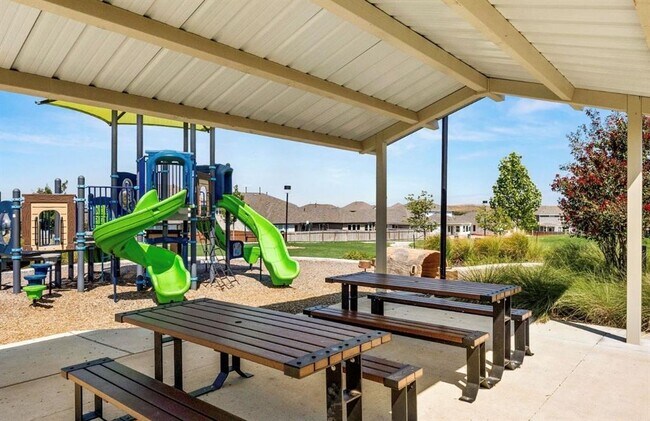 Building Photo - 6812 Rounded Pebble Ln