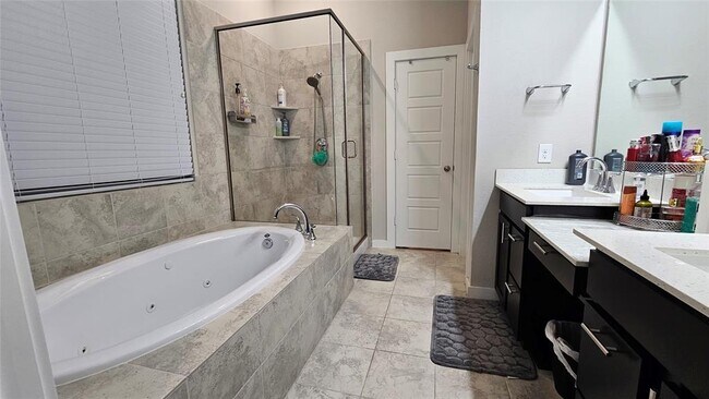 Building Photo - 18218 Bluebird Br Ln
