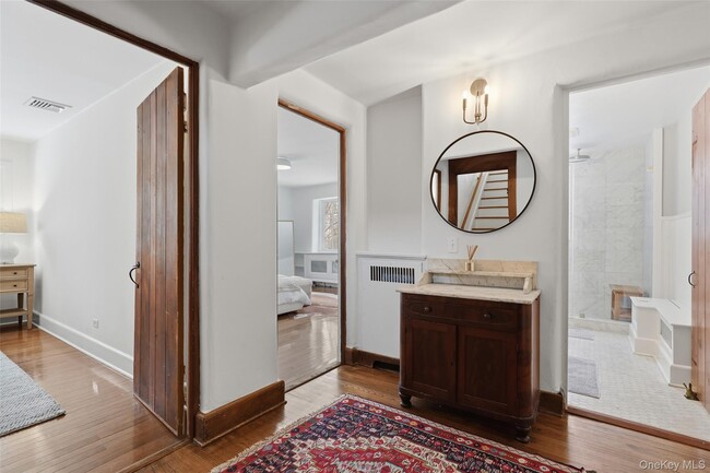 Building Photo - 15 High Ridge Rd