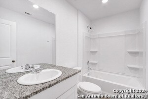 Building Photo - 15115 Greenfield Ml