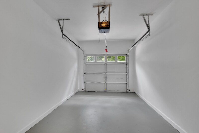 Building Photo - 13491 Spring View Dr