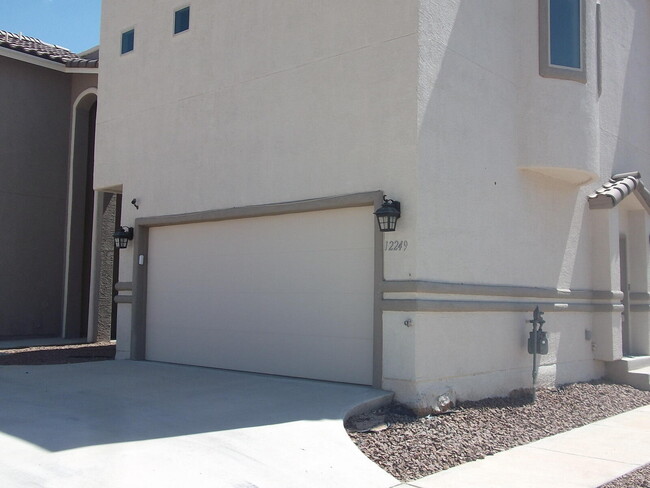 Building Photo - 12249 Gaudi Wy