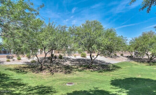 Building Photo - 11383 N 161st Ln