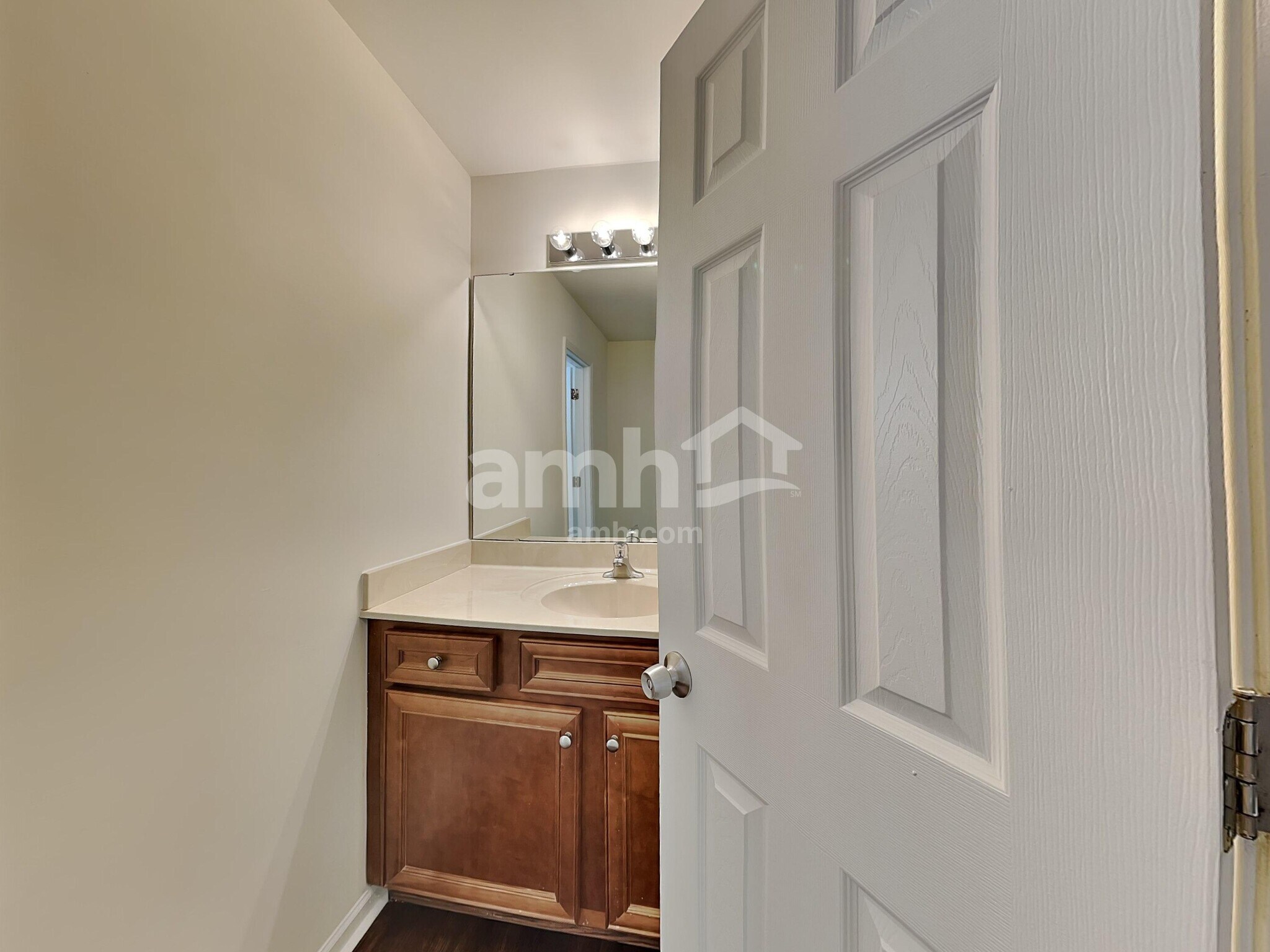 Building Photo - 2321 King Malcolm Ln