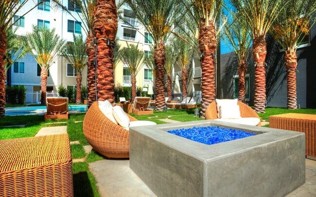 Building Photo - 6701 Eton Ave