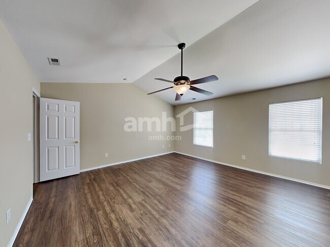 Building Photo - 2432 Sweet Birch Ct