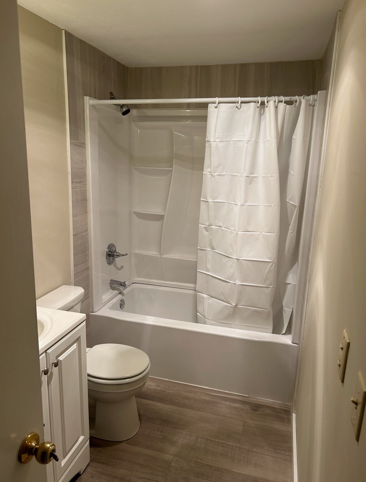 Bathroom (will be similar) - 297 Ashland Ave