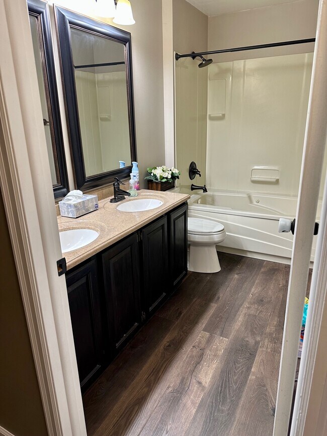 Building Photo - 149 Armerina Dr