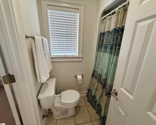 Building Photo - 19 Ruby Lake Ln