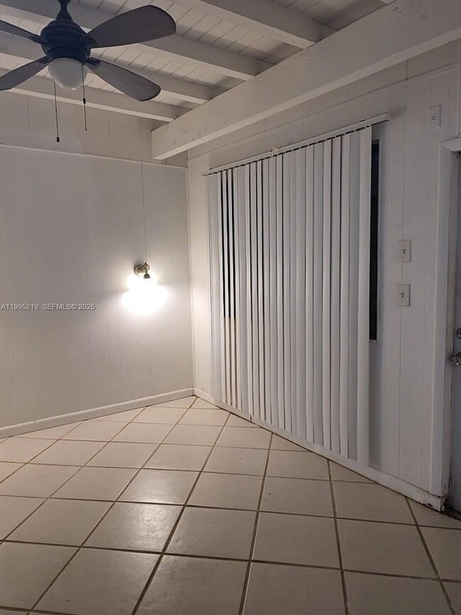 Building Photo - 1752 NW 74th Ave