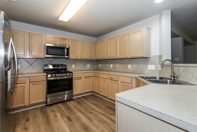 Building Photo - 6403 Misty Brook Bend Ct