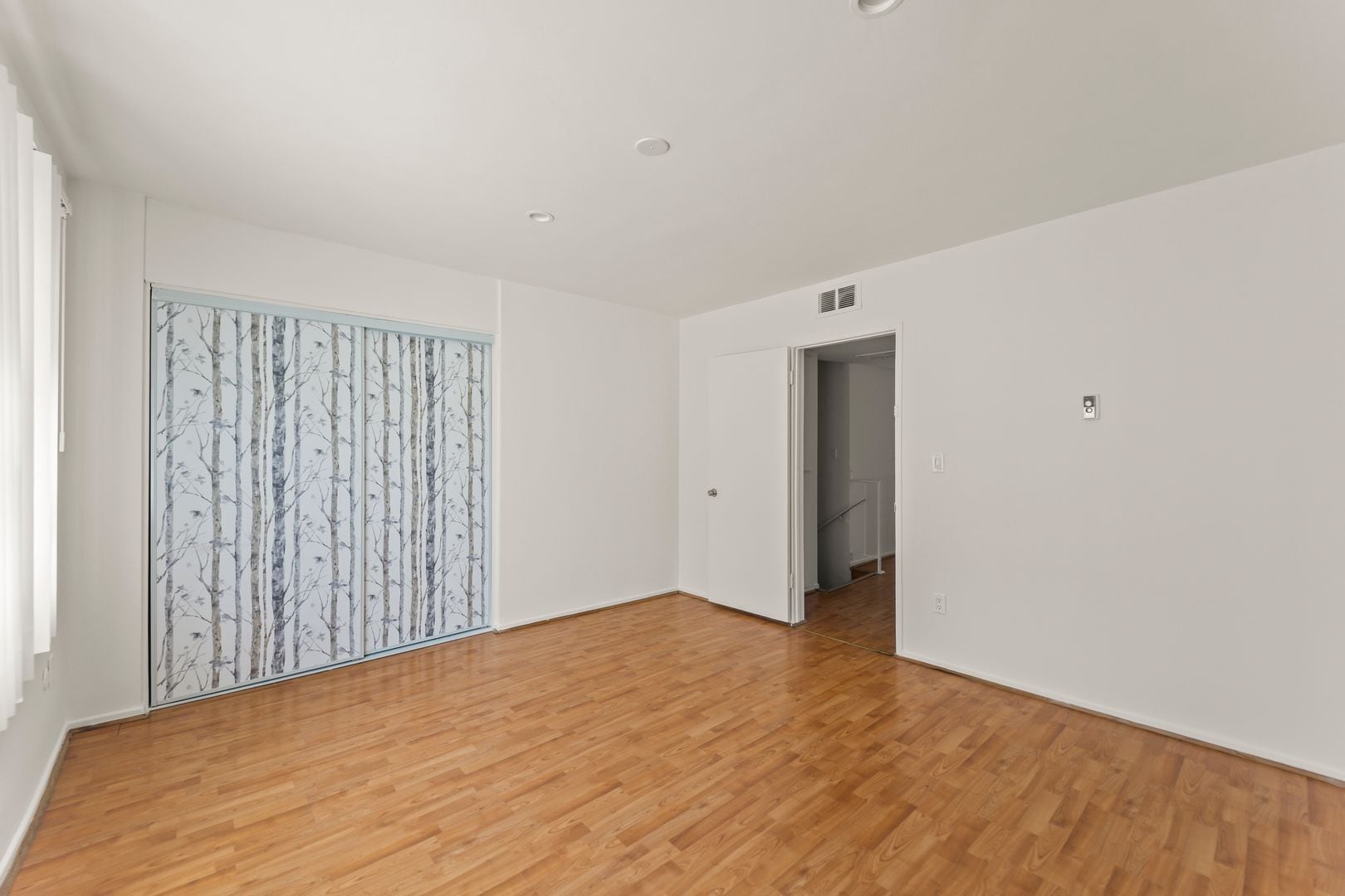 Building Photo - 5738 Woodman Ave