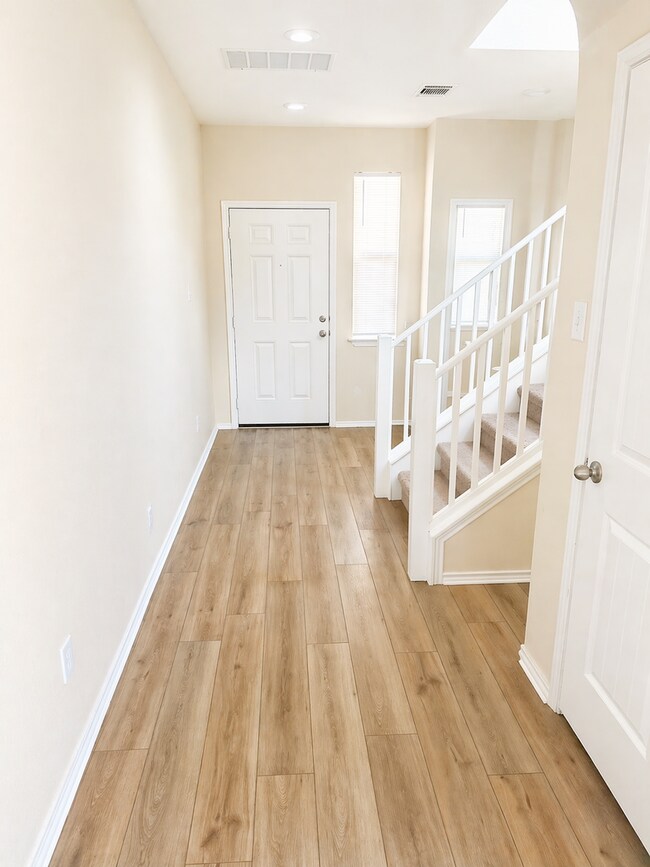 Building Photo - AVAILABLE MID MAY; APPLY TODAY ON OUR WEBSITE!!!