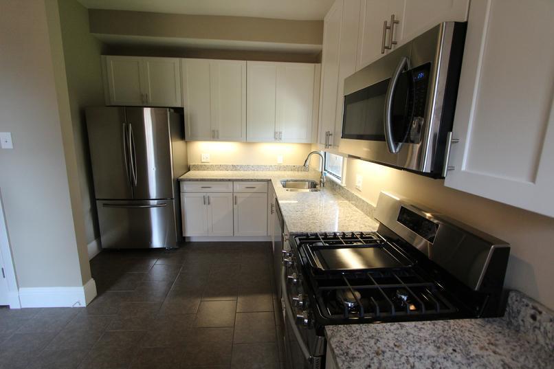 Kitchen - 1625 Rankin Ave