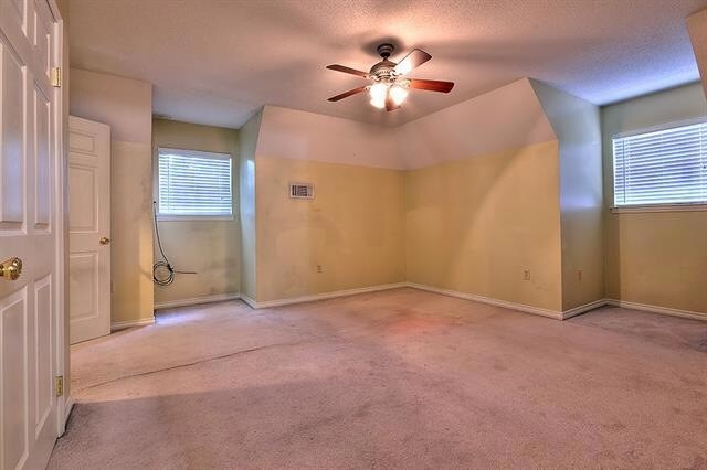 Building Photo - 134 Napoleon Ave