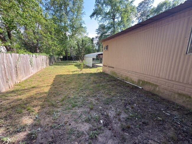 Building Photo - 109 Birchwood Dr