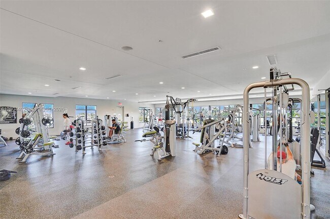 Building Photo - 10437 NW 82nd St