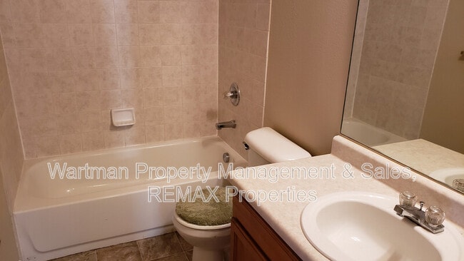 Building Photo - 4681 Tetman Ln