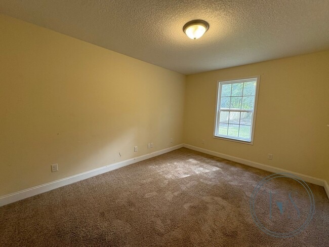 Building Photo - 721 Lee Rd