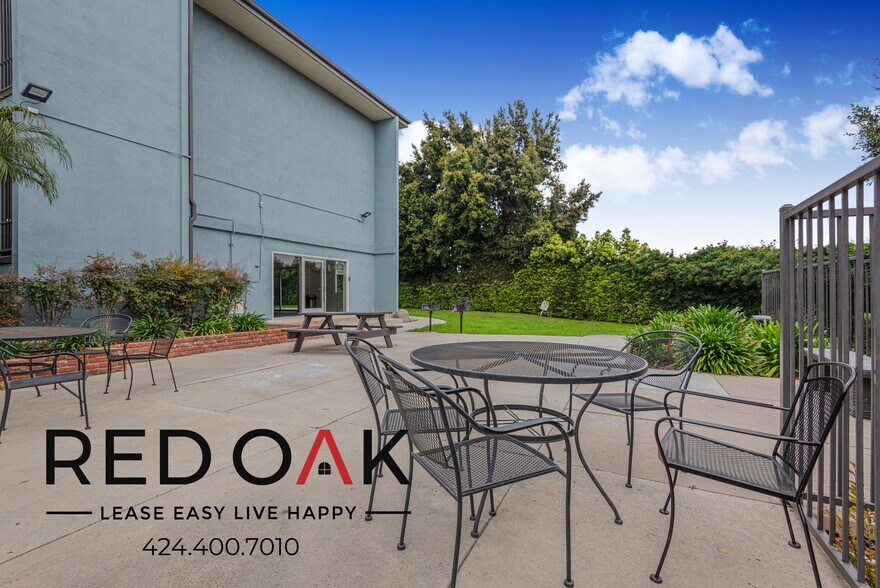 Building Photo - 3416 Manning Ave