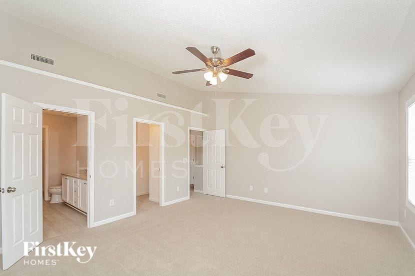 Building Photo - 4037 Mantua Way