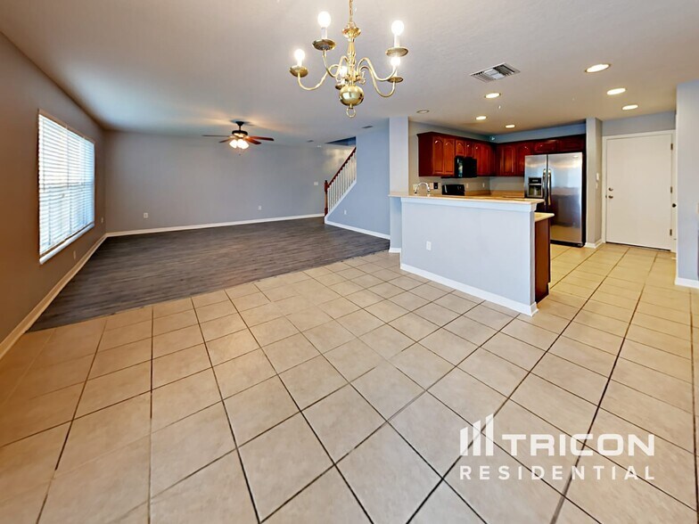 Building Photo - 19514 Timberbluff Dr