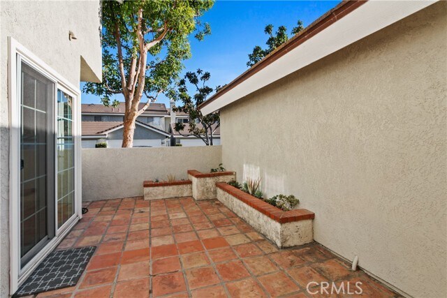 Building Photo - 53 Goldenrod