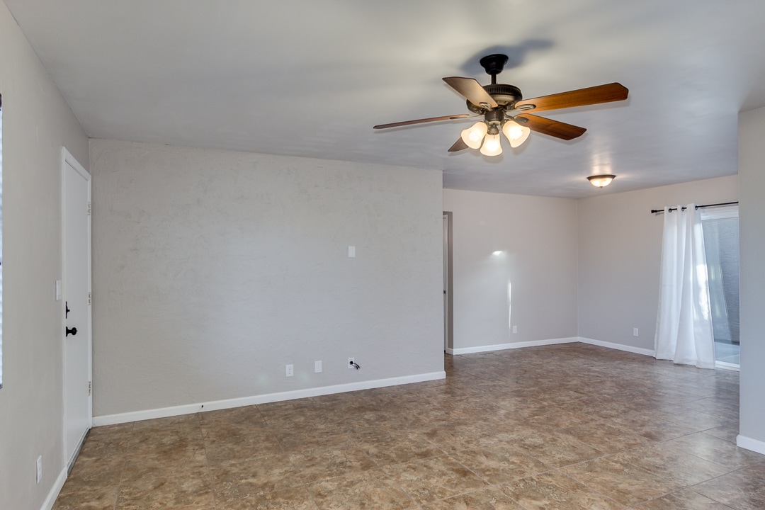 Living/Dining - 2628 E Orange St.