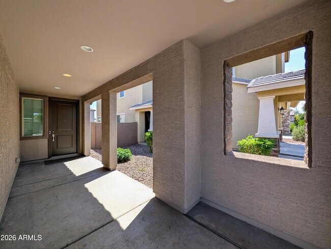 Building Photo - 9509 W Sells Dr