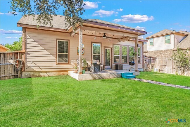 Building Photo - 15523 Birdstone Ln