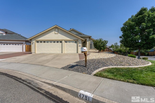 Building Photo - 4791 Mesa Meadows Dr