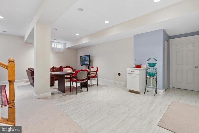 Building Photo - 43610 Aldie Mill Ct