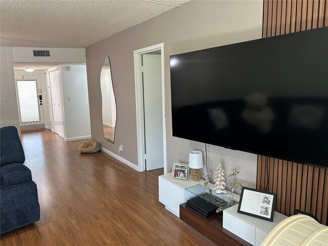 Building Photo - 8310 Sands Point Blvd