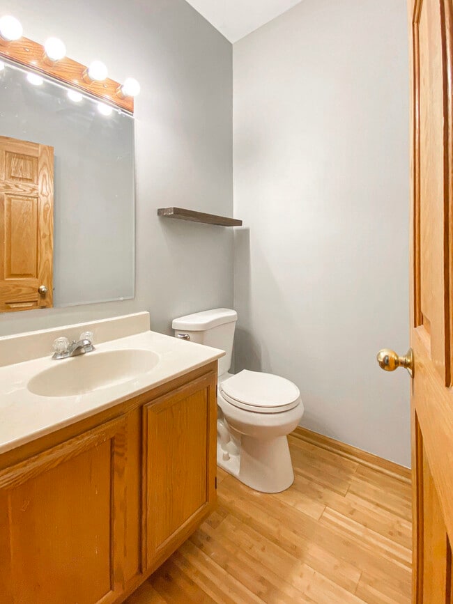 Building Photo - 17617 Horseshoe Ln