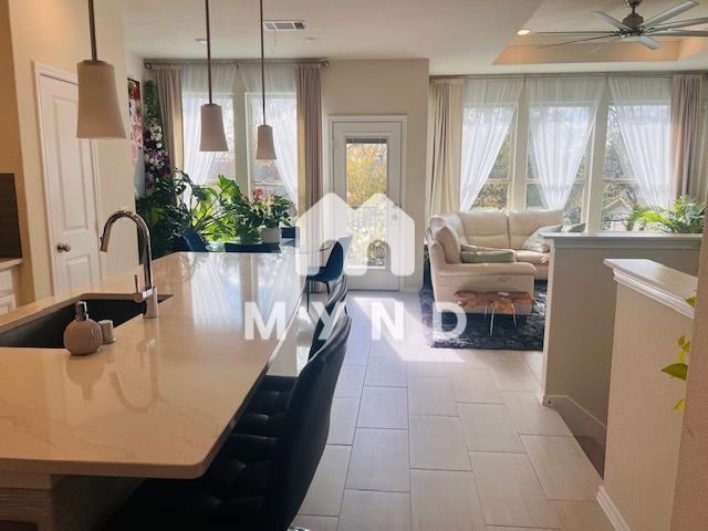 Primary Photo - 10965 Cannes Memorial Dr