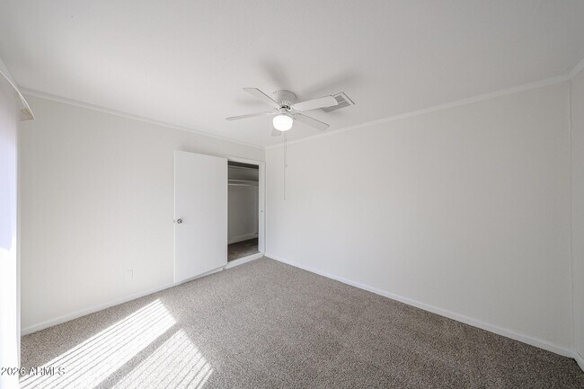 Building Photo - 3119 W Country Gables Dr