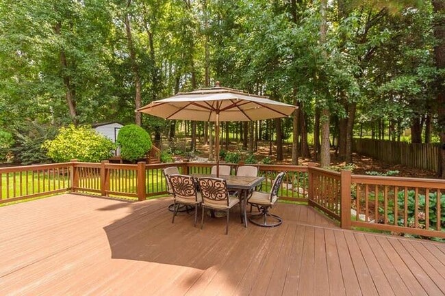 Building Photo - 4462 Cape Cod Dr