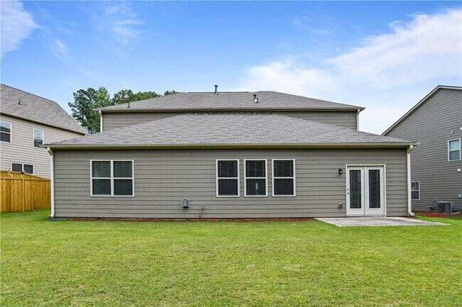 Building Photo - 6325 Pine Bluff Dr