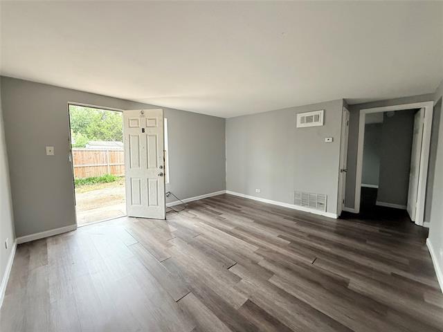 Building Photo - 601 Francine Dr