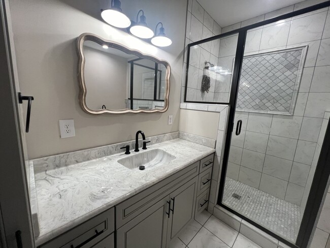 Building Photo - Charming Rental Home in Tarboro