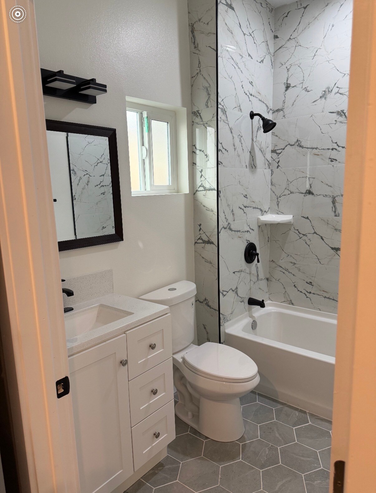 Building Photo - 10279 Priscilla St